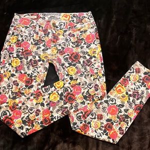 Hot kids Vibrant floral stretchy skinny pants size 7